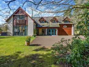 5 Bed in Bridge of Cally 76356